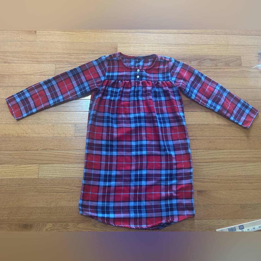 Lands End Nightgown Girls Size 8 Red Blue Plaid  Holiday Flannel Pajamas